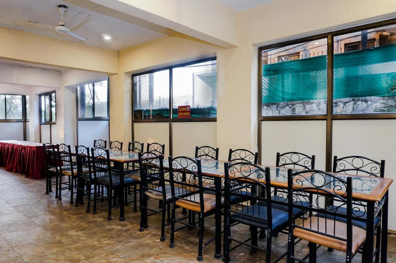 Dreams Holiday Resort Лонавала Екстериор снимка